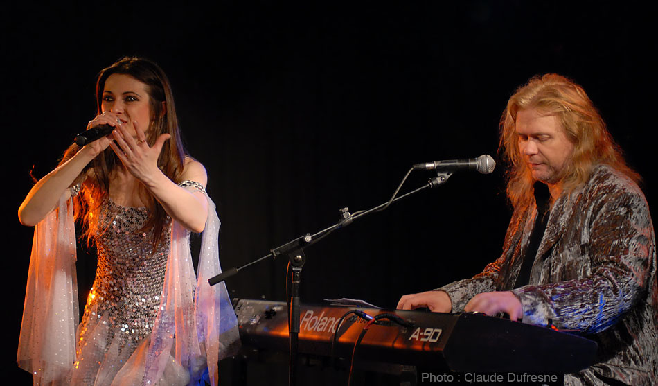 Caamora2007pac_001cd