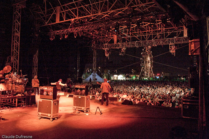 cduf_laval2010yes_053